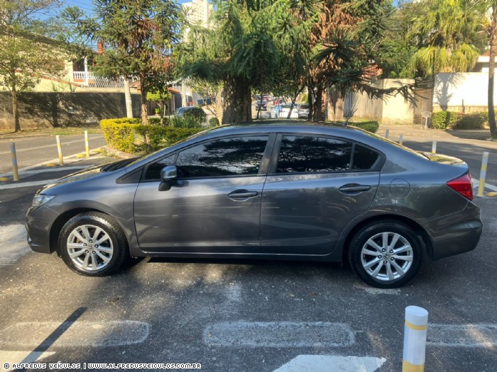 Honda CIVIC LXS 1.8 2013/2014